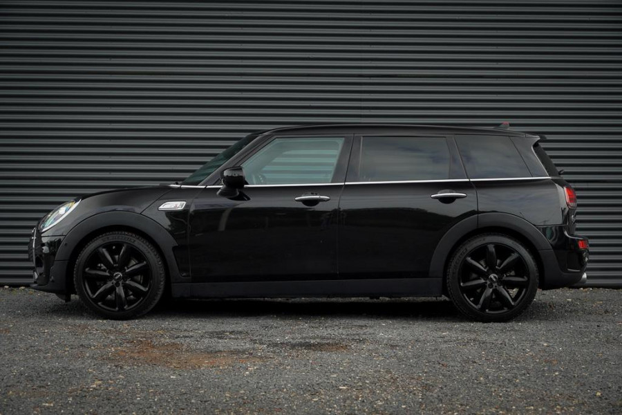 MINI Clubman 2.0 Cooper S / Aut / Leder / Stoelverwarming / Camera / LED MINI Clubman 2.0 Cooper S / Aut / Leder / Stoelverwarming / Camera / LED