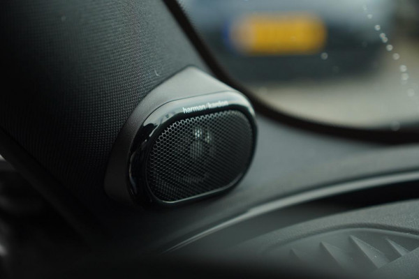 MINI Clubman 2.0 Cooper S / Aut / Leder / Stoelverwarming / Camera / LED MINI Clubman 2.0 Cooper S / Aut / Leder / Stoelverwarming / Camera / LED