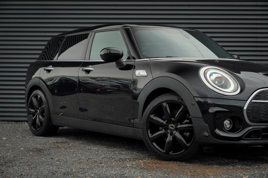 MINI Clubman 2.0 Cooper S / Aut / Leder / Stoelverwarming / Camera / LED MINI Clubman 2.0 Cooper S / Aut / Leder / Stoelverwarming / Camera / LED