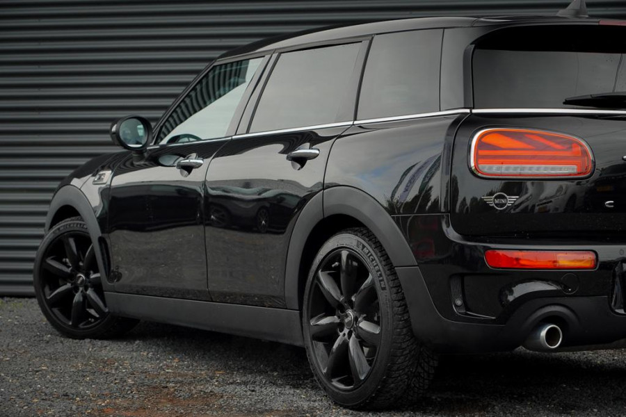 MINI Clubman 2.0 Cooper S / Aut / Leder / Stoelverwarming / Camera / LED MINI Clubman 2.0 Cooper S / Aut / Leder / Stoelverwarming / Camera / LED