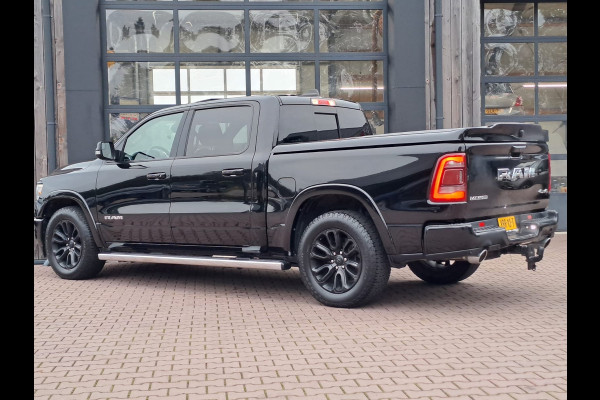Dodge Ram 1500 5.7 V8 4x4 Crew Cab Laramie | Pano | Trekhaak | Leder | Stoelverwarming/ventilatie | Keyless | Camera | Sidesteps | Navi | Stuurverwarming |