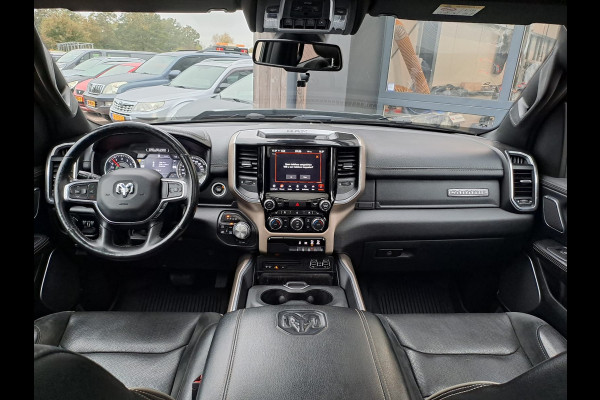 Dodge Ram 1500 5.7 V8 4x4 Crew Cab Laramie | Pano | Trekhaak | Leder | Stoelverwarming/ventilatie | Keyless | Camera | Sidesteps | Navi | Stuurverwarming |