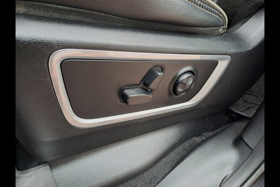 Dodge Ram 1500 5.7 V8 4x4 Crew Cab Laramie | Pano | Trekhaak | Leder | Stoelverwarming/ventilatie | Keyless | Camera | Sidesteps | Navi | Stuurverwarming |