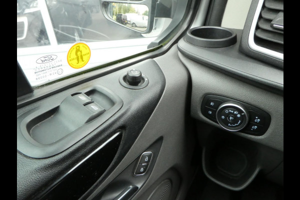 Ford Transit Custom 280 2.0tdci 170pk, Automaat, LED, Camera, 3-Zits, Navigatie.