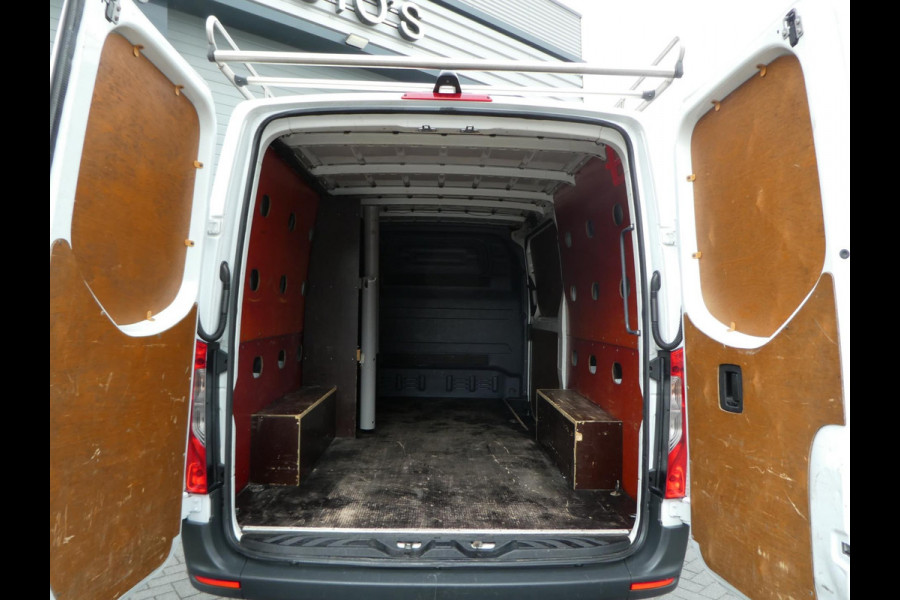 Mercedes-Benz Sprinter 316cdi L2H1, 163pk, Automaat, Airco, Camera, Navigatie, 3-Zits, Trekhaak. Mercedes-Benz Sprinter 316cdi L2H1, 163pk, Automaat, Airco, Camera, Navigatie, 3-Zits, Trekhaak.