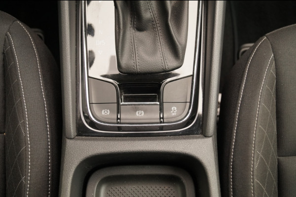 Škoda Karoq 1.5 TSI 150pk DSG Business Edition -NAVI-LED-ECC-PDC-