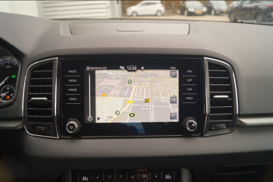 Škoda Karoq 1.5 TSI 150pk DSG Business Edition -NAVI-LED-ECC-PDC-