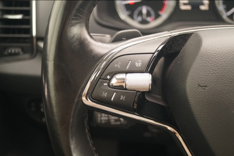 Škoda Karoq 1.5 TSI 150pk DSG Business Edition -NAVI-LED-ECC-PDC-