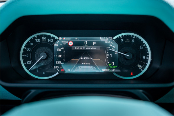 Land Rover Defender 110 2.0 P400e 110 X - Urban | Panorama | Luchtvering | Meridian | Elek. Trekhaak Land Rover Defender 110 2.0 P400e 110 X - Urban | Panorama | Luchtvering | Meridian | Elek. Trekhaak