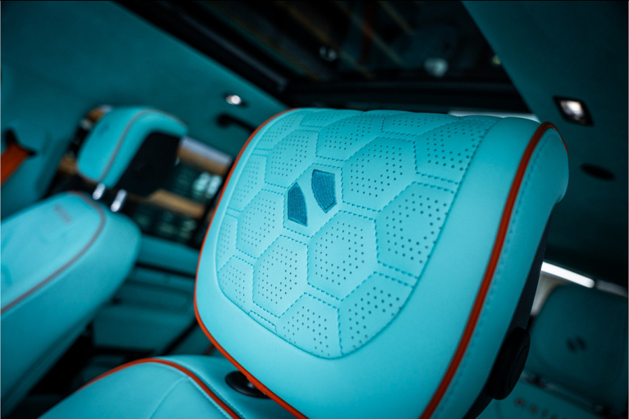 Land Rover Defender 110 2.0 P400e 110 X - Urban | Panorama | Luchtvering | Meridian | Elek. Trekhaak Land Rover Defender 110 2.0 P400e 110 X - Urban | Panorama | Luchtvering | Meridian | Elek. Trekhaak