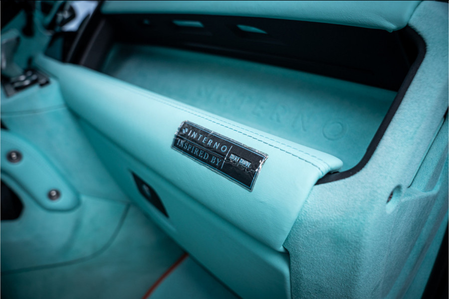 Land Rover Defender 110 2.0 P400e 110 X - Urban | Panorama | Luchtvering | Meridian | Elek. Trekhaak Land Rover Defender 110 2.0 P400e 110 X - Urban | Panorama | Luchtvering | Meridian | Elek. Trekhaak