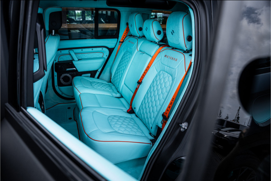 Land Rover Defender 110 2.0 P400e 110 X - Urban | Panorama | Luchtvering | Meridian | Elek. Trekhaak Land Rover Defender 110 2.0 P400e 110 X - Urban | Panorama | Luchtvering | Meridian | Elek. Trekhaak