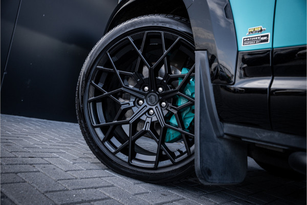 Land Rover Defender 110 2.0 P400e 110 X - Urban | Panorama | Luchtvering | Meridian | Elek. Trekhaak Land Rover Defender 110 2.0 P400e 110 X - Urban | Panorama | Luchtvering | Meridian | Elek. Trekhaak