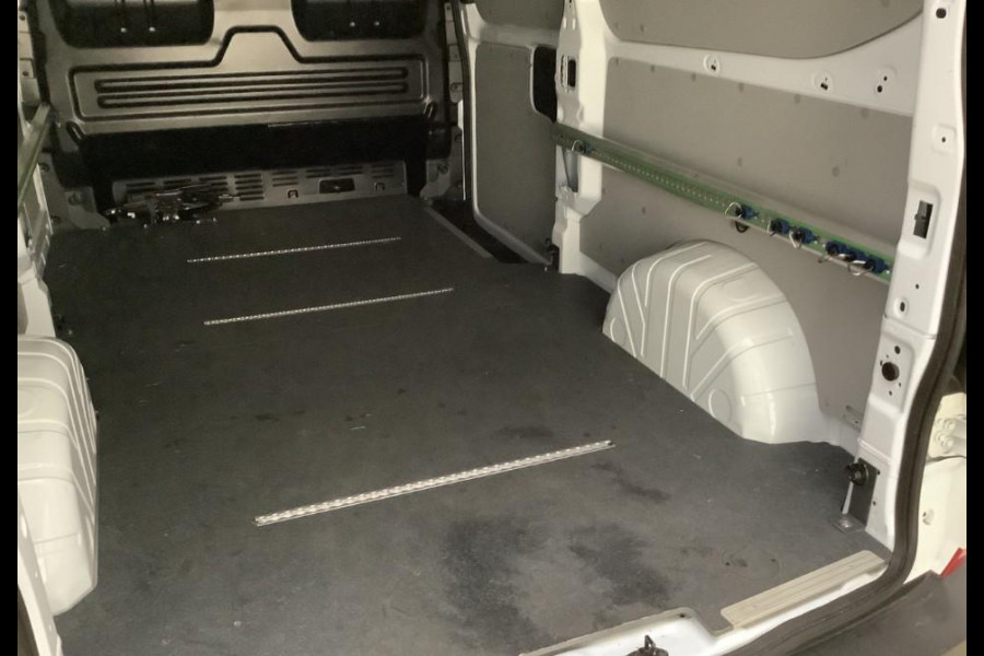 Ford Transit Custom 320 2.0 TDCI L2H1 Trend 136pk | All Weather Banden | Extra grote brandstof tank | Verlengde febrieksgarantie tot 10-2028 Ford Transit Custom 320 2.0 TDCI L2H1 Trend 136pk | All Weather Banden | Extra grote brandstof tank | Verlengde febrieksgarantie tot 10-2028