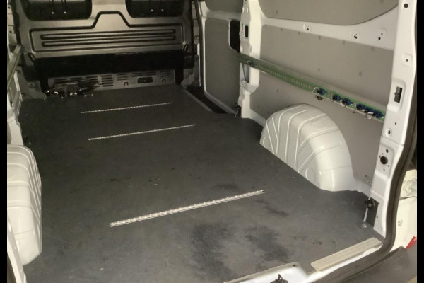 Ford Transit Custom 320 2.0 TDCI L2H1 Trend 136pk | All Weather Banden | Extra grote brandstof tank | Verlengde febrieksgarantie tot 10-2028 Ford Transit Custom 320 2.0 TDCI L2H1 Trend 136pk | All Weather Banden | Extra grote brandstof tank | Verlengde febrieksgarantie tot 10-2028