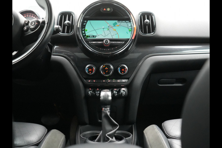 MINI Countryman 2.0 Cooper S E ALL4 Plug in Hybrid 225pk Dealer O.H. PHEV | Panodak | Adaptive Cruise | Head Up | Harman & Kardon | Lederen Sportstoelen Verwarmd | Camera |  Apple Carplay | Navigatie | Virtual | DAB | MINI Countryman 2.0 Cooper S E ALL4 Plug in Hybrid 225pk Dealer O.H. PHEV | Panodak | Adaptive Cruise | Head Up | Harman & Kardon | Lederen Sportstoelen Verwarmd | Camera |  Apple Carplay | Navigatie | Virtual | DAB |