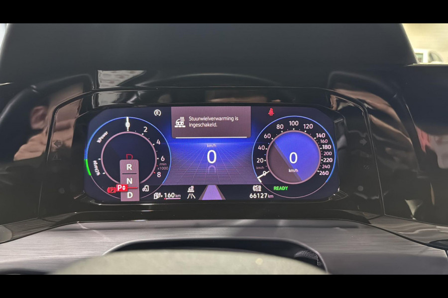 Volkswagen Golf 1.4 eHybrid Style | IQ.DRIVE-pakket | Massage | Dealer onderhouden Volkswagen Golf 1.4 eHybrid Style | IQ.DRIVE-pakket | Massage | Dealer onderhouden