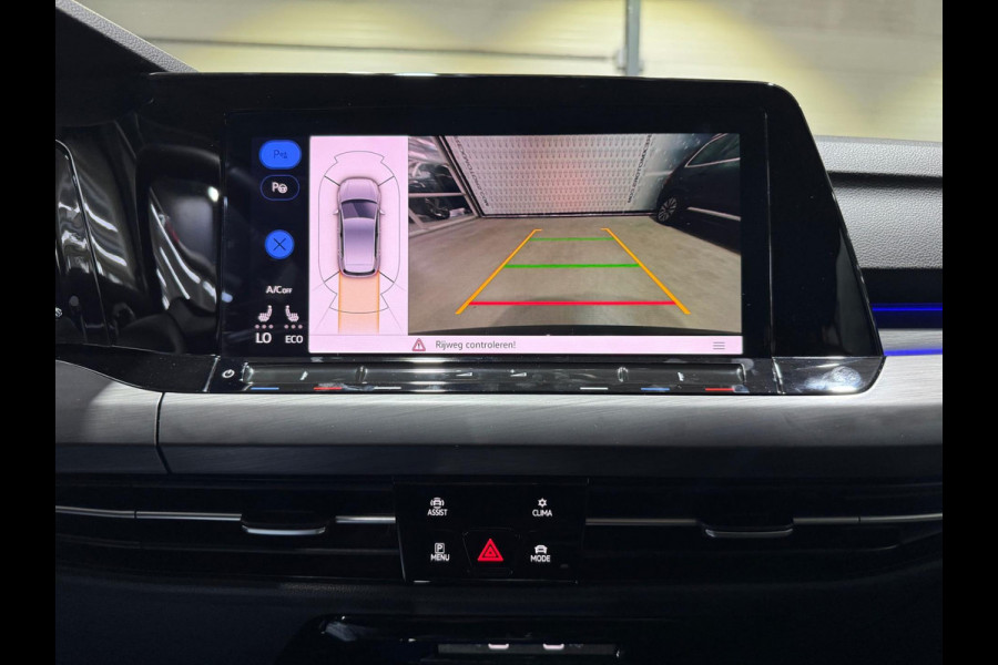 Volkswagen Golf 1.4 eHybrid Style | IQ.DRIVE-pakket | Massage | Dealer onderhouden Volkswagen Golf 1.4 eHybrid Style | IQ.DRIVE-pakket | Massage | Dealer onderhouden