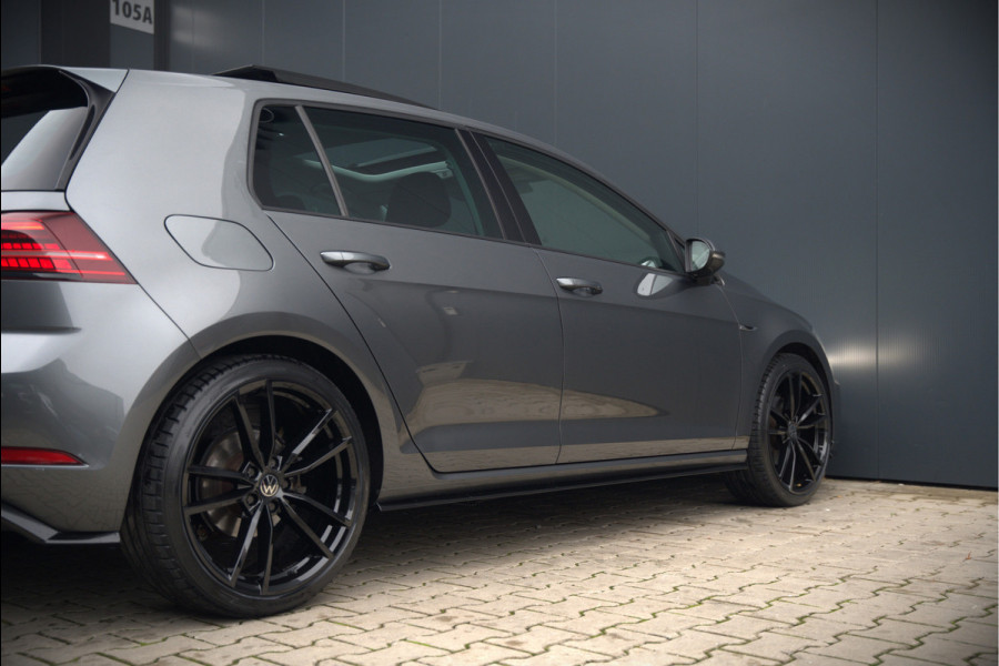 Volkswagen Golf 1.4 TSI Highline Business R | R-Line | Panoramadak | Stoelverwarming | Stuurverwarming | Dynaudio | Standkachel | Massage | Keyless | Adaptive Cruise Control | Camera | Parkeersensoren | Navigatie Discover Pro | LED | T