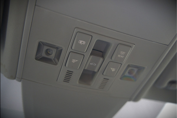 Volkswagen Golf 1.4 TSI Highline Business R | R-Line | Panoramadak | Stoelverwarming | Stuurverwarming | Dynaudio | Standkachel | Massage | Keyless | Adaptive Cruise Control | Camera | Parkeersensoren | Navigatie Discover Pro | LED | T