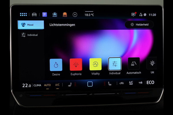 Volkswagen Golf 1.5 eHybrid GTE 272PK PHEV |Private lease vanaf € 796,- pm |Panorama dak | Black Style | 18" Lm velgen | Multimedia pakket plus |