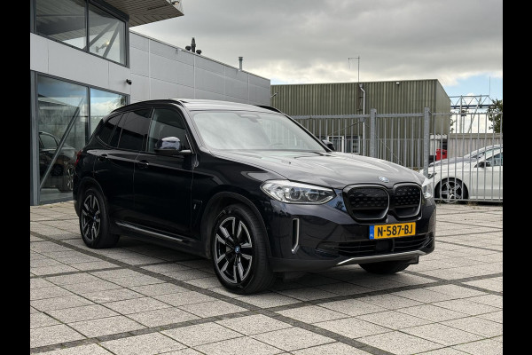 BMW iX3 Aut. Executive 80kWh | Trekhaak | Panorama | Leder | Navi | Camera |