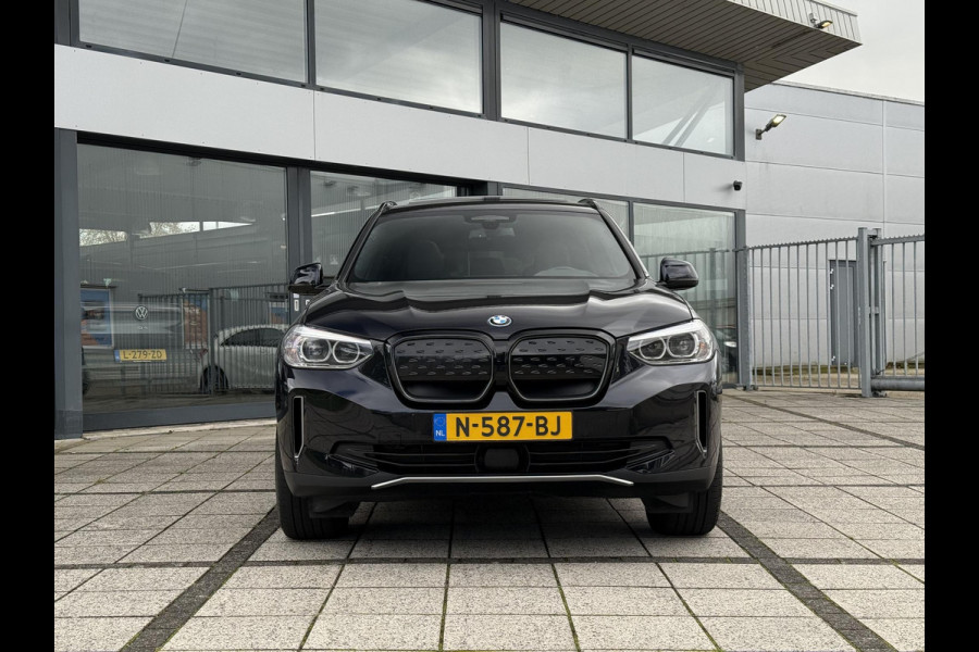 BMW iX3 Aut. Executive 80kWh | Trekhaak | Panorama | Leder | Navi | Camera |