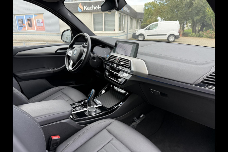 BMW iX3 Aut. Executive 80kWh | Trekhaak | Panorama | Leder | Navi | Camera |