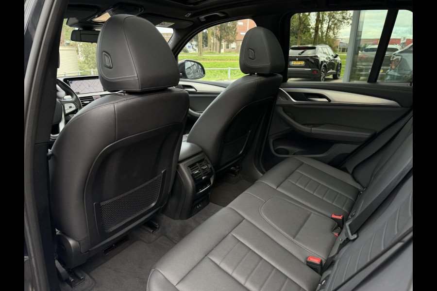 BMW iX3 Aut. Executive 80kWh | Trekhaak | Panorama | Leder | Navi | Camera |