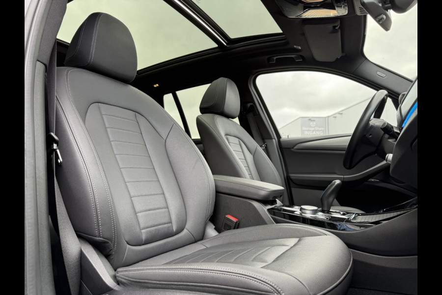 BMW iX3 Aut. Executive 80kWh | Trekhaak | Panorama | Leder | Navi | Camera |