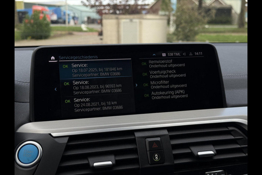 BMW iX3 Aut. Executive 80kWh | Trekhaak | Panorama | Leder | Navi | Camera |