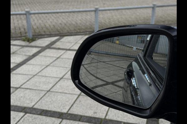 BMW iX3 Aut. Executive 80kWh | Trekhaak | Panorama | Leder | Navi | Camera |