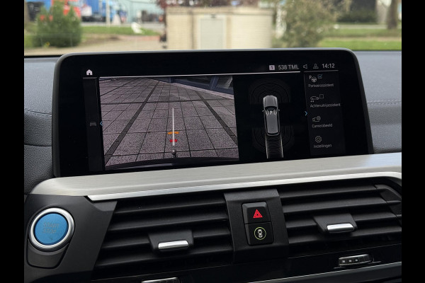 BMW iX3 Aut. Executive 80kWh | Trekhaak | Panorama | Leder | Navi | Camera |