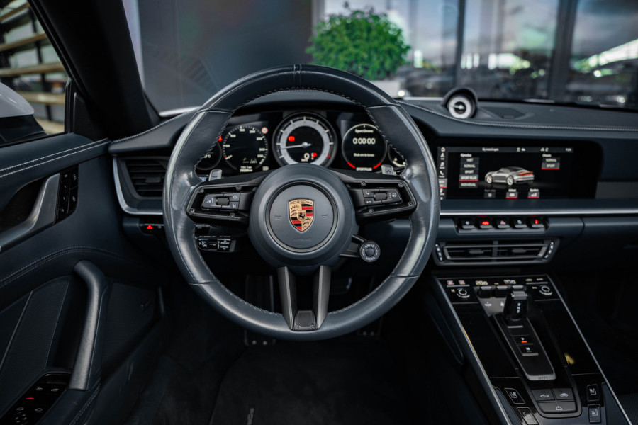 Porsche 911 992 Cabrio 3.0 Carrera S - Sport Chrono + | Stoelkoeling | Lift | Bose | 360 Camera | Memory Porsche 911 992 Cabrio 3.0 Carrera S - Sport Chrono + | Stoelkoeling | Lift | Bose | 360 Camera | Memory