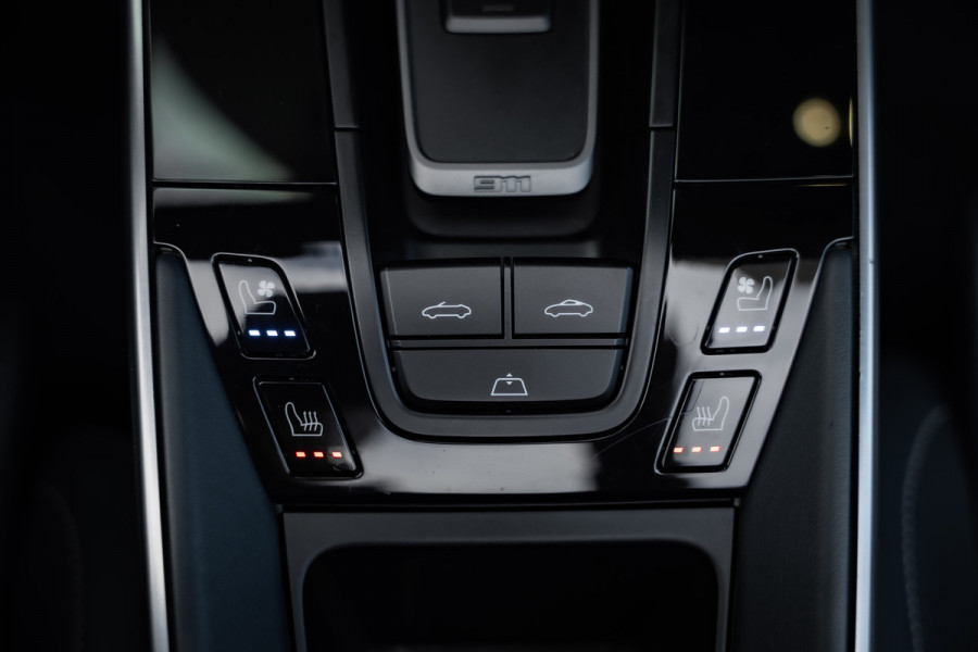 Porsche 911 992 Cabrio 3.0 Carrera S - Sport Chrono + | Stoelkoeling | Lift | Bose | 360 Camera | Memory Porsche 911 992 Cabrio 3.0 Carrera S - Sport Chrono + | Stoelkoeling | Lift | Bose | 360 Camera | Memory