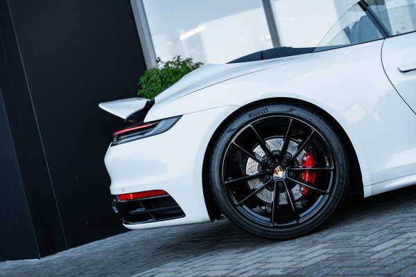 Porsche 911 992 Cabrio 3.0 Carrera S - Sport Chrono + | Stoelkoeling | Lift | Bose | 360 Camera | Memory Porsche 911 992 Cabrio 3.0 Carrera S - Sport Chrono + | Stoelkoeling | Lift | Bose | 360 Camera | Memory