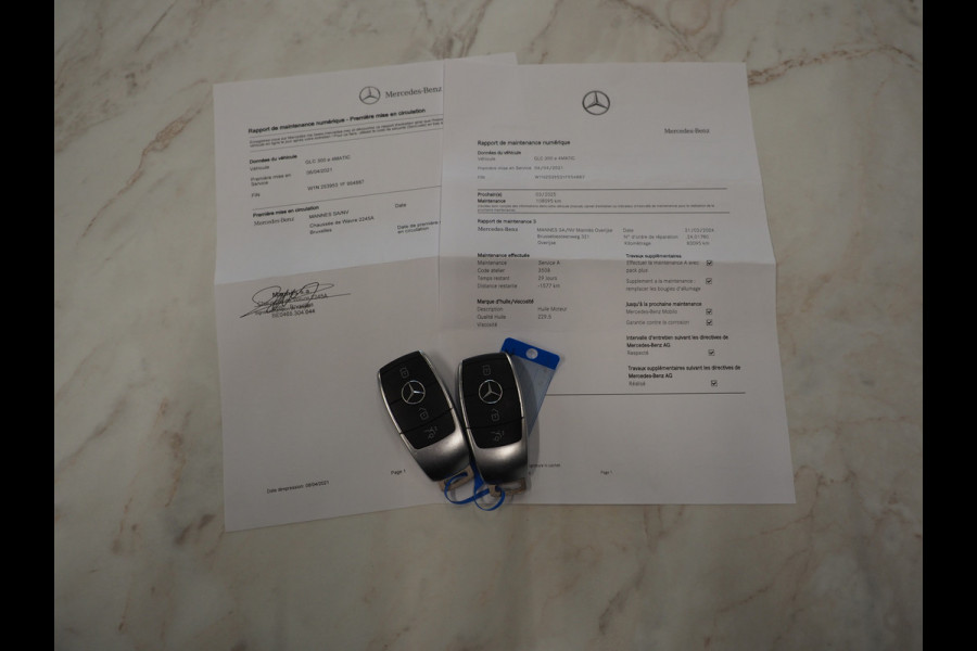 Mercedes-Benz GLC 300e 4MATIC | Virtual | Camera | LED | Stoelverwarming | DAB | Cruise