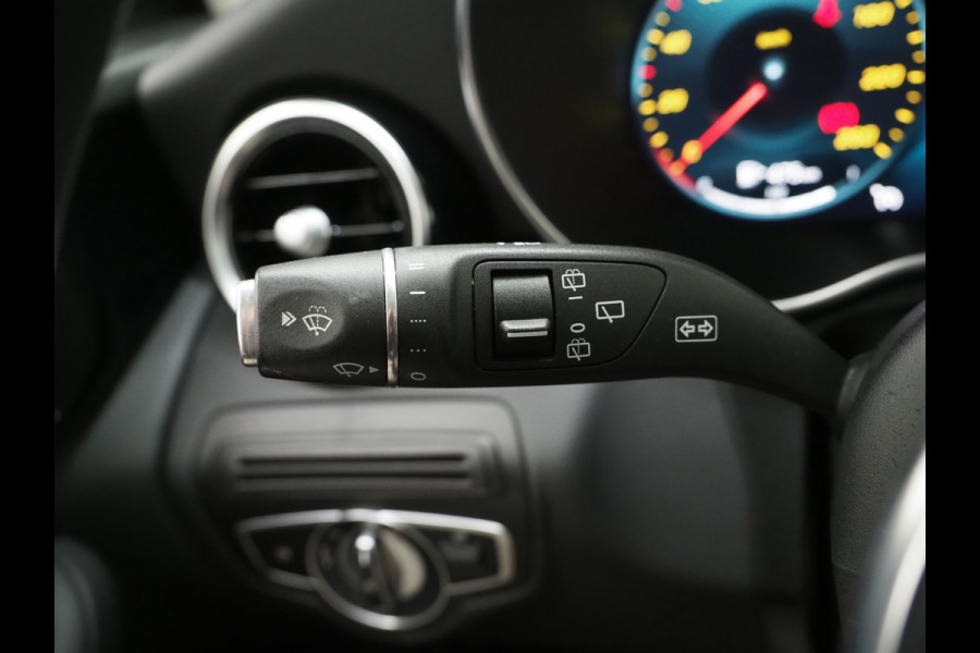 Mercedes-Benz GLC 300e 4MATIC | Virtual | Camera | LED | Stoelverwarming | DAB | Cruise