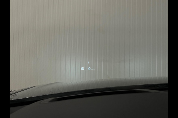 Land Rover Range Rover Velar 2.0 P300 Turbo AWD HSE | PANO | R-DYNAMIC | HUD | MERIDIAN Land Rover Range Rover Velar 2.0 P300 Turbo AWD HSE | PANO | R-DYNAMIC | HUD | MERIDIAN