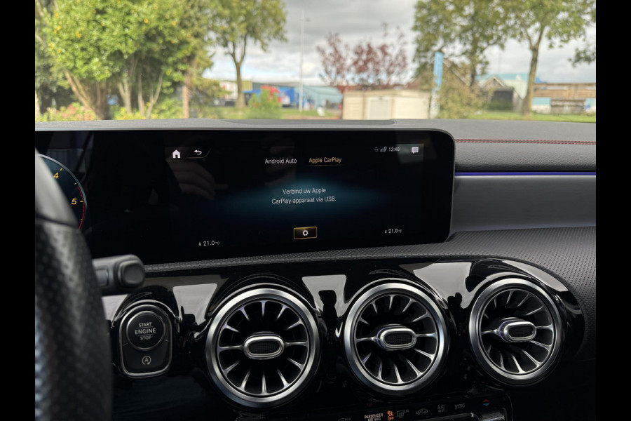 Mercedes-Benz CLA-Klasse Shooting Brake 180d Aut. Sol. AMG Sport Ed. | Mood light Sfeer | Full Options