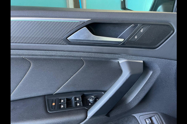 Volkswagen Tiguan 1.4 TSI eHybrid PHEV R-Line Business+ | LED Matrix | Camera | Adaptive CC | Black Pack | (occasion) Volkswagen Tiguan 1.4 TSI eHybrid PHEV R-Line Business+ | LED Matrix | Camera | Adaptive CC | Black Pack | (occasion)