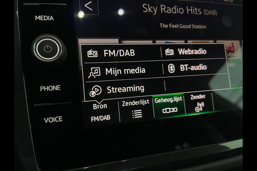 Volkswagen Tiguan 1.4 TSI eHybrid PHEV R-Line Business+ | LED Matrix | Camera | Adaptive CC | Black Pack | (occasion) Volkswagen Tiguan 1.4 TSI eHybrid PHEV R-Line Business+ | LED Matrix | Camera | Adaptive CC | Black Pack | (occasion)