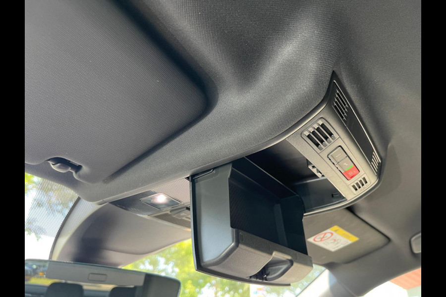 Volkswagen Tiguan 1.4 TSI eHybrid PHEV R-Line Business+ | LED Matrix | Camera | Adaptive CC | Black Pack | (occasion) Volkswagen Tiguan 1.4 TSI eHybrid PHEV R-Line Business+ | LED Matrix | Camera | Adaptive CC | Black Pack | (occasion)