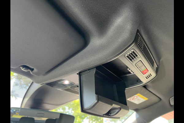 Volkswagen Tiguan 1.4 TSI eHybrid PHEV R-Line Business+ | LED Matrix | Camera | Adaptive CC | Black Pack | (occasion) Volkswagen Tiguan 1.4 TSI eHybrid PHEV R-Line Business+ | LED Matrix | Camera | Adaptive CC | Black Pack | (occasion)