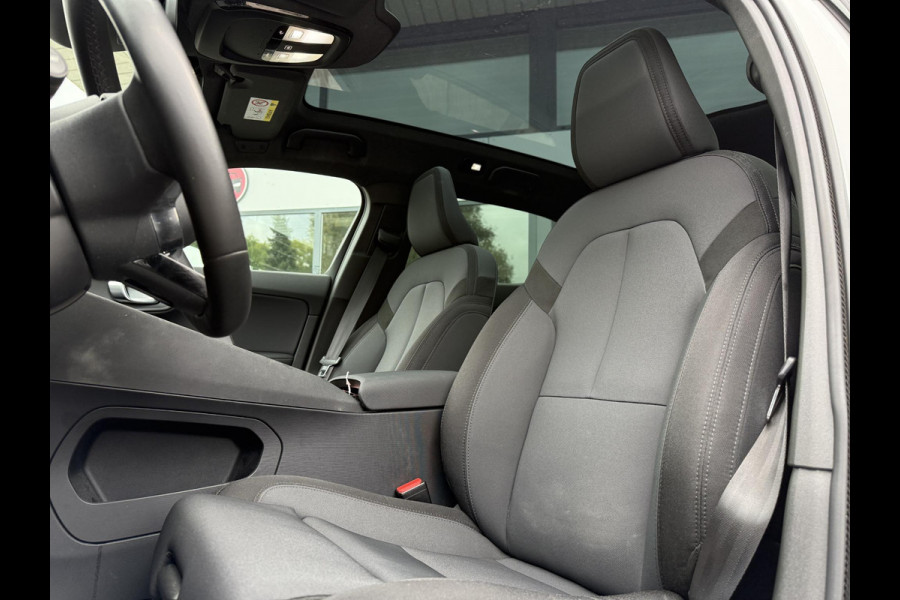 Polestar 2 Long Range Dual Motor AWD | Panorama | 360 | Camera | Harman Kardon | Polestar 2 Long Range Dual Motor AWD | Panorama | 360 | Camera | Harman Kardon |