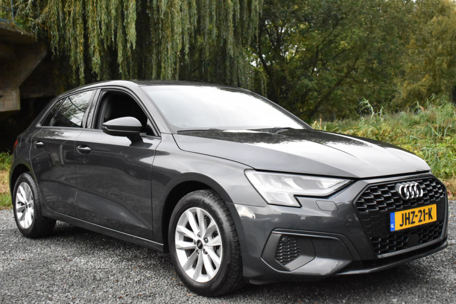 Audi A3 Sportback 30 TFSI PRO LINE CAMERA/ACC/CARPLAY