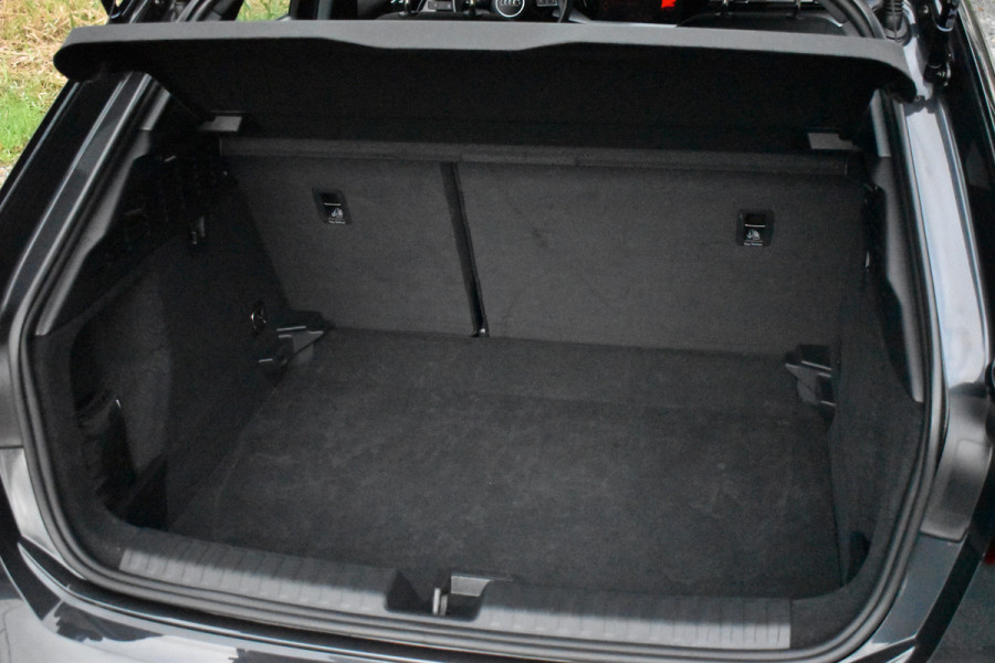 Audi A3 Sportback 30 TFSI PRO LINE CAMERA/ACC/CARPLAY