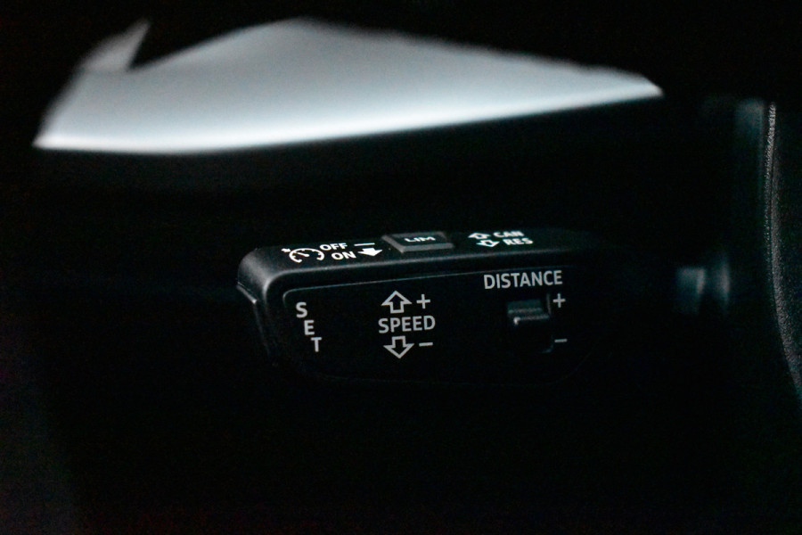 Audi A3 Sportback 30 TFSI PRO LINE CAMERA/ACC/CARPLAY