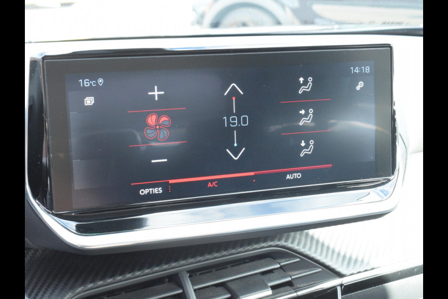 Peugeot 2008 1.2 PureTech Allure | navigatie | camera | cruise control | trekhaak Peugeot 2008 1.2 PureTech Allure | navigatie | camera | cruise control | trekhaak