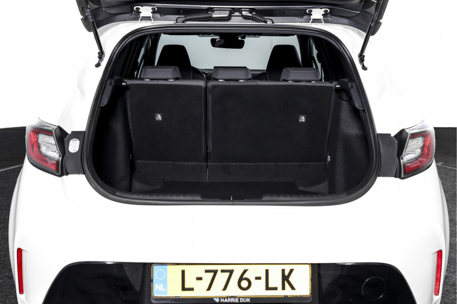 Toyota Corolla 1.8 Hybrid Active - Automaat | Adapt. Cruise | Afn. Trekhaak | PDC | Camera | App. Connect | ECC | LM 16" |